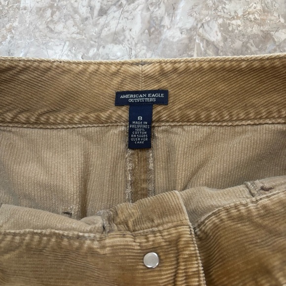 American Eagle Tan Corduroy Mini Skirt – Y2K Utility Style (Size 8) - Picture 2 of 9